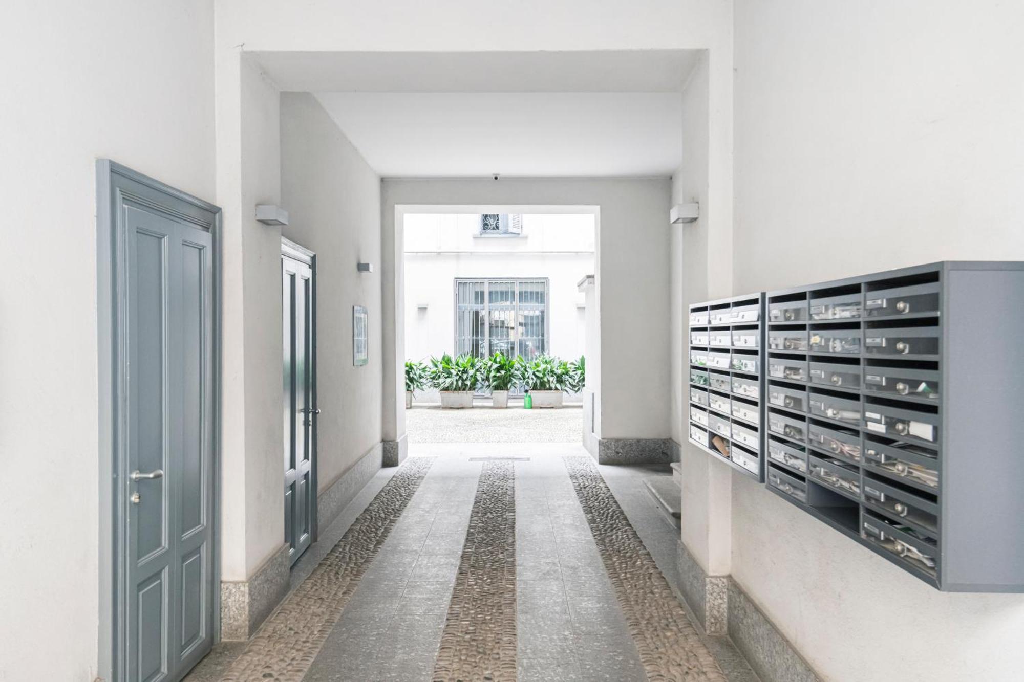 Easylife - Appartamento Elegante Moderno E Accogliente - La Tua Oasi In Citta Milano Exterior foto