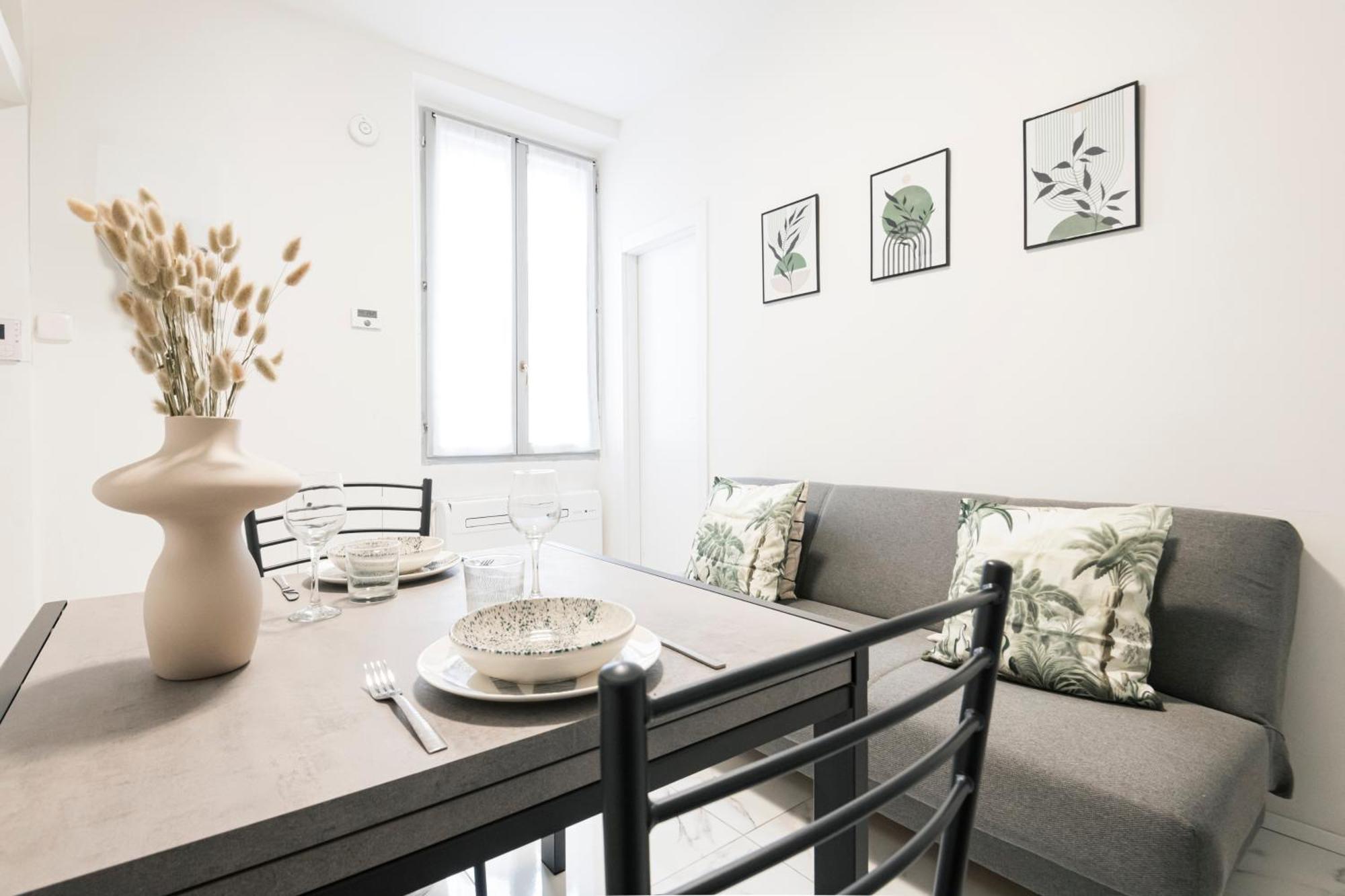 Easylife - Appartamento Elegante Moderno E Accogliente - La Tua Oasi In Citta Milano Exterior foto